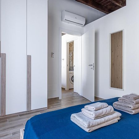 Santa Giulia Suite - 15Min Duomo Мілан Екстер'єр фото
